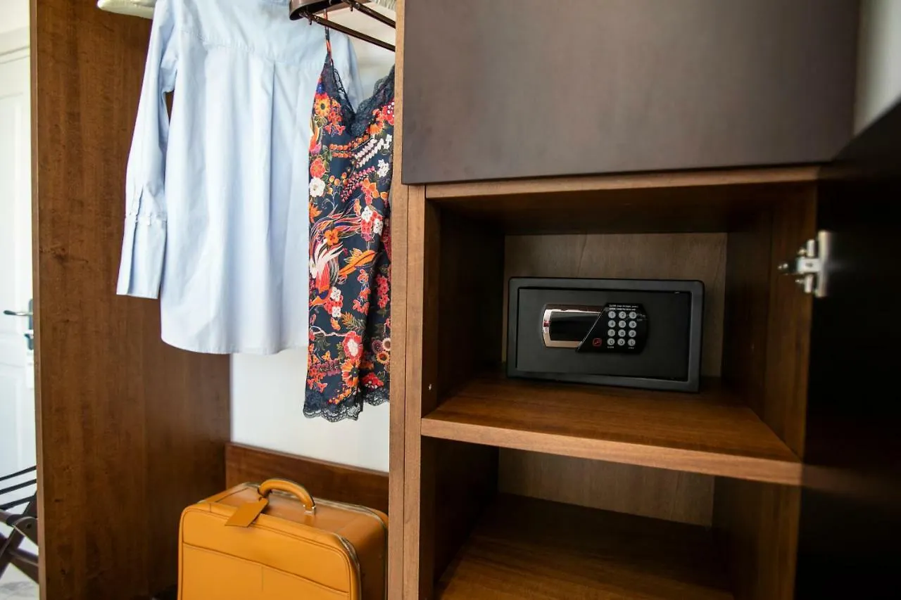 Palazzo Sovrana Serviced Luxury Apartments Palermo Aparthotel